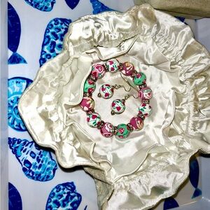 Angela Moore Newport R.I. Rare Floral  Beaded Bracelet and Earring Set